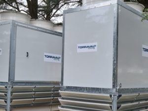 Torres de refrigeración con chillers en climatización HVAC