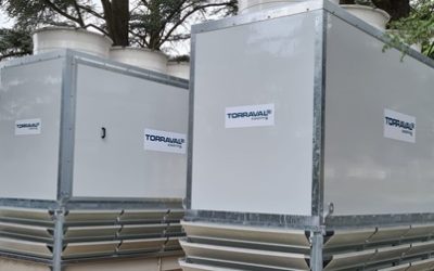 Torres de refrigeració amb chillers en climatització HVAC