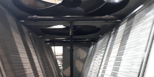 Diferences between adiabatic and evaporative systems